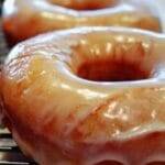 Easy Glazed Doughnuts !
