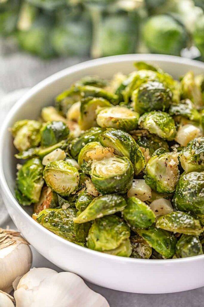 GARLIC BUTTER ROASTED BRUSSEL SPROUTS