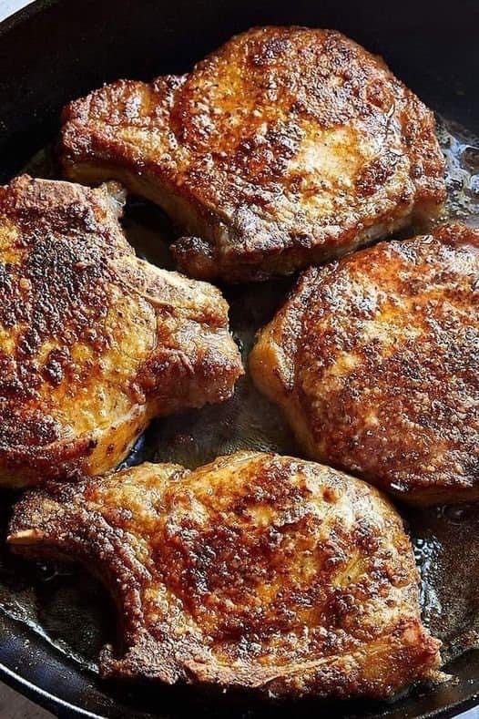 Southern fried pork chops – GRANDMA'S RECIPE