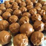 Chocolate Rice Krispie Balls