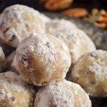 Georgia O’Keeffe’s CopyCat Pecan Butterballs